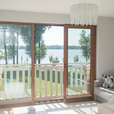 Nadjeziorna Apartamento